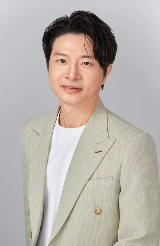 Prof. Cheng Zeng