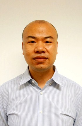 Dr Elkan Dong