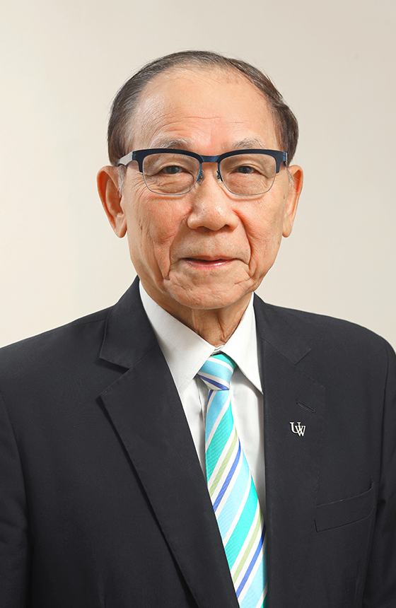 Prof George Woo560x860