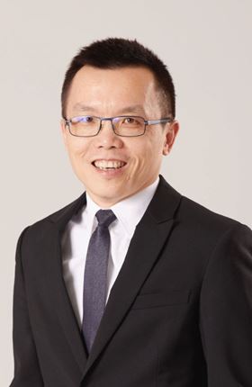 Mr Andrew Lo