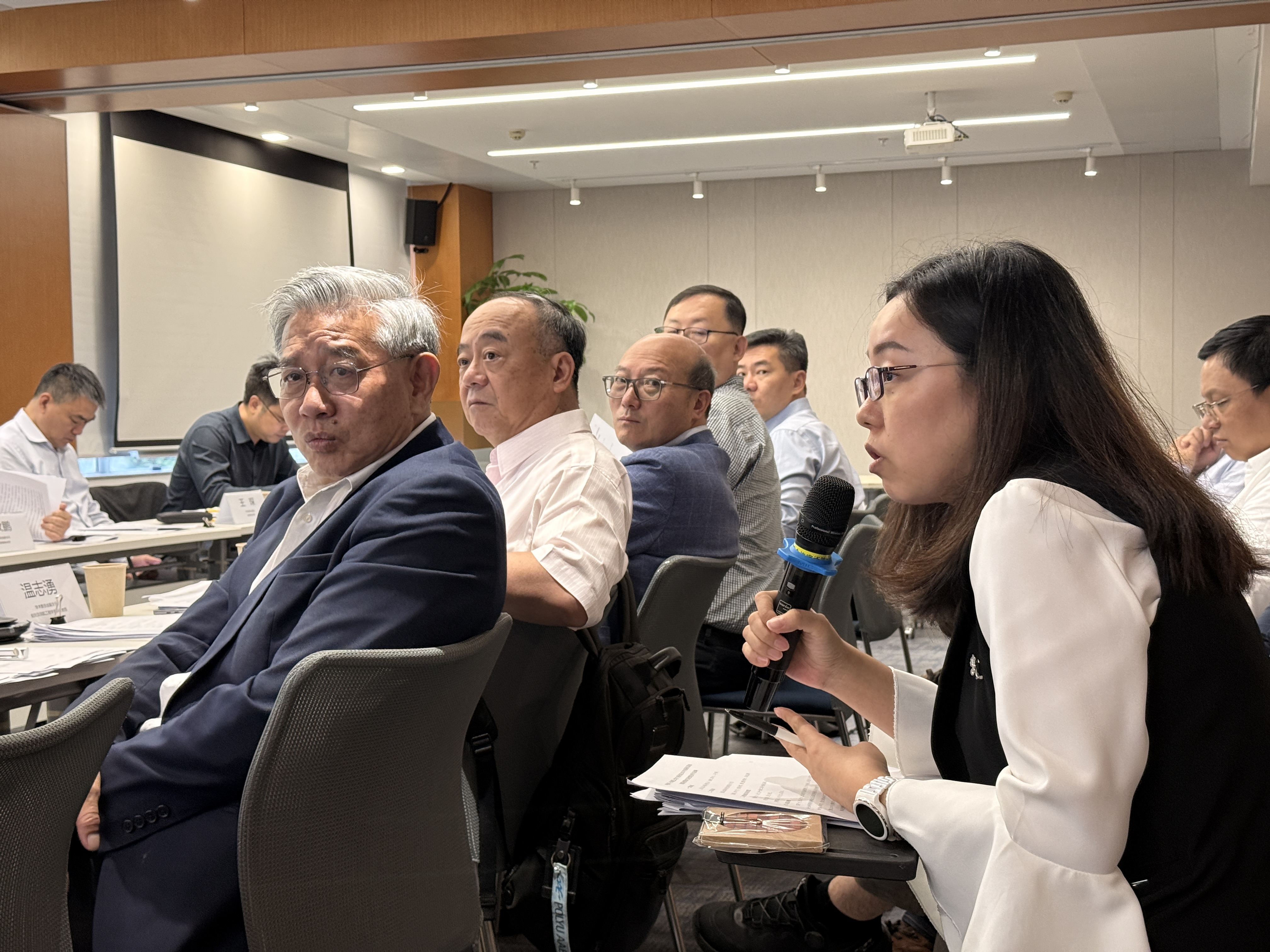 20251111_062920127_iOS