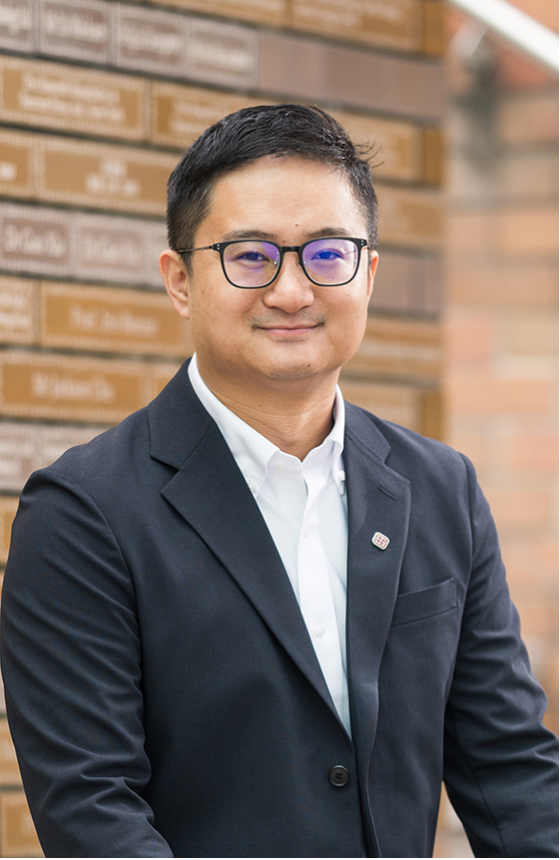 Prof. Chang Yun
