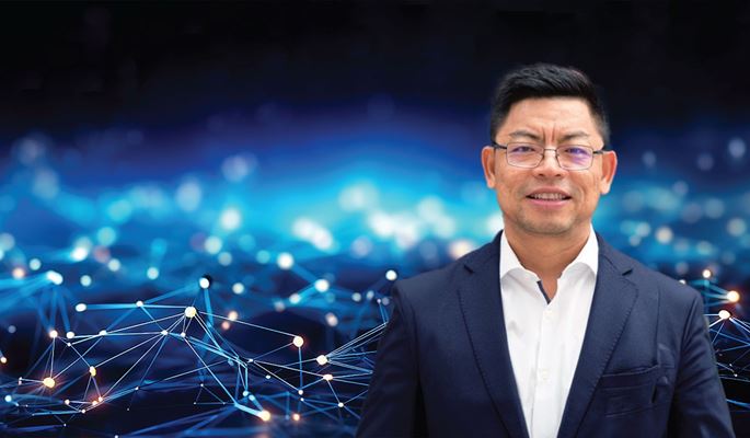 PolyU scientist explores the wonderland of hybrid organic-inorganic materials for immense potential