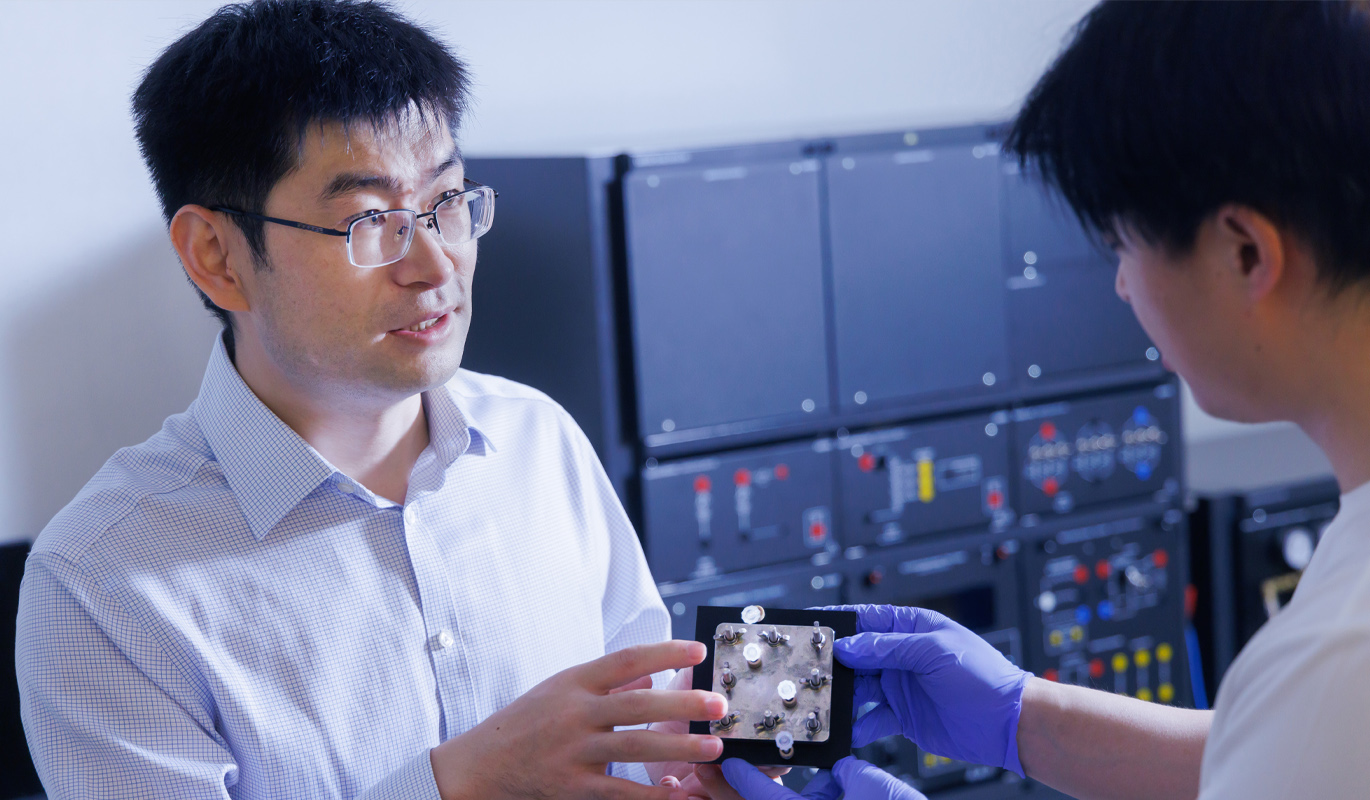 Selected_W4330_07_0217_image for techshowcase