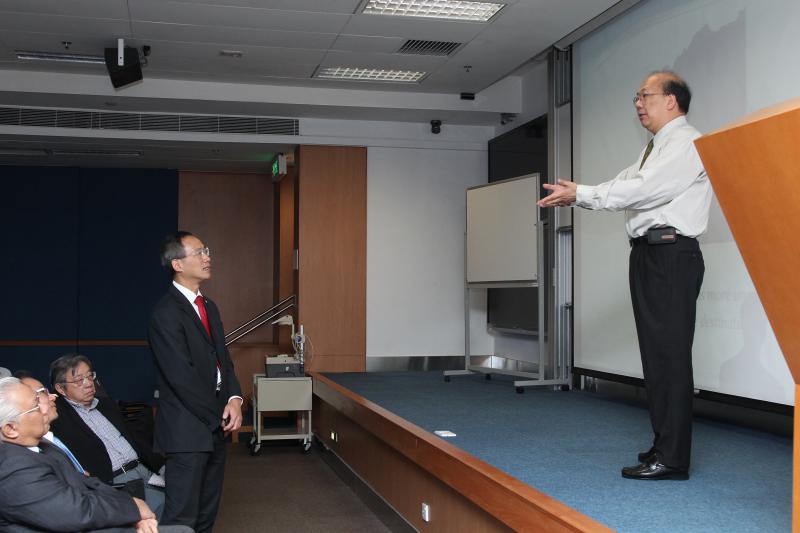 2013091826Collaborative Research Seminar and Workshop Biotechnology as an Economic Driver for Hong K