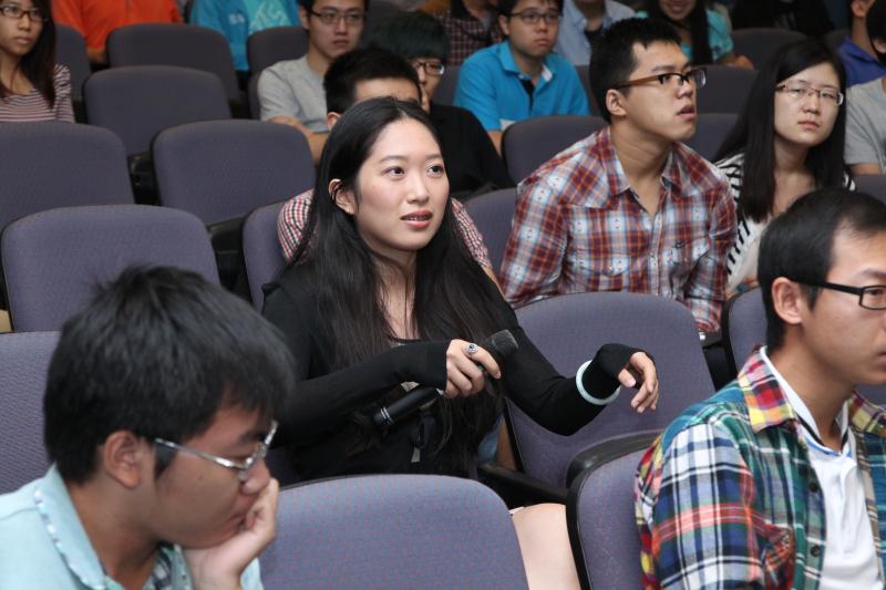 2014101722Collaborative Research Seminar  Workshop  Technology Matters