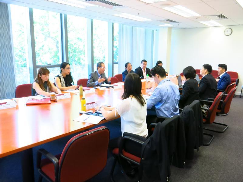 201708301Singapore AgriFood  Veterinary Authority Visits PolyU