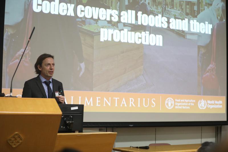 20181106_3_The Secretary of FAOWHO Codex Alimentarius Commission Visits PolyU