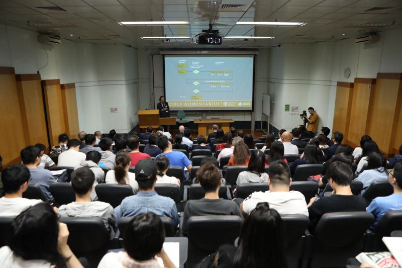 20181106_4_The Secretary of FAOWHO Codex Alimentarius Commission Visits PolyU