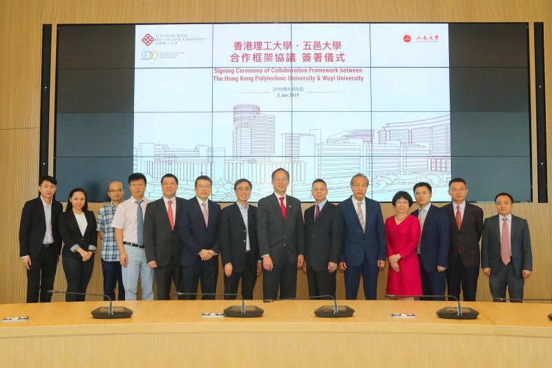 20190605_1_PolyU signs a collaborative agreement with top textile university in Southern China
