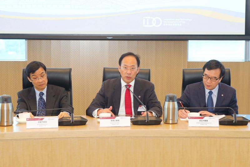 201909275Awarding ceremony to celebrate the 70th anniversary of the establishment of the Peoples Rep