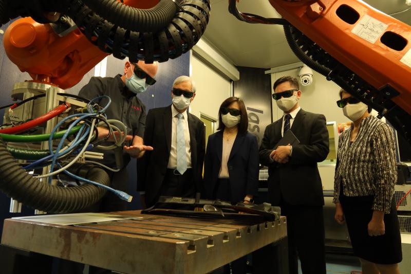 20200706_11_Secretary for Innovation and Technology of The Government of the HKSAR Visits PolyU