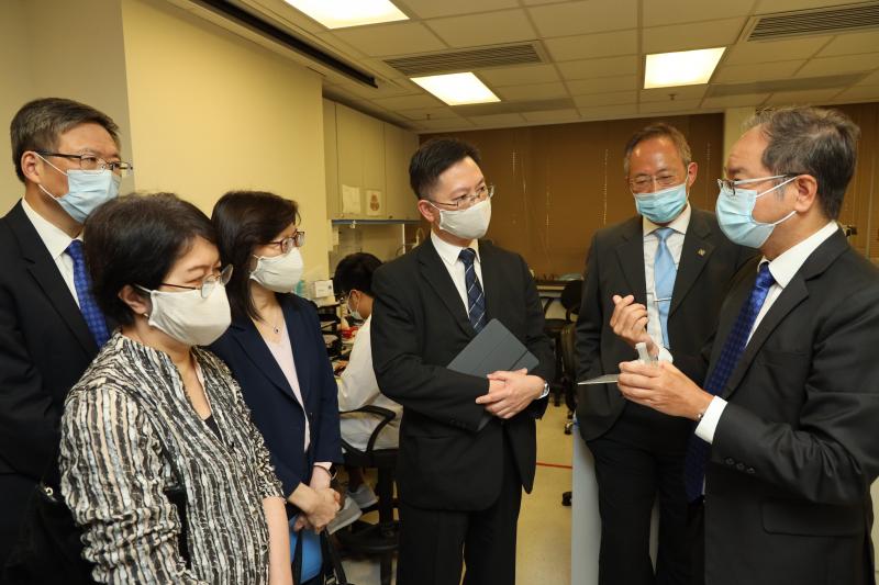 20200706_4_Secretary for Innovation and Technology of The Government of the HKSAR Visits PolyU