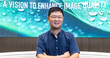 Prof Lei ZHANG02web