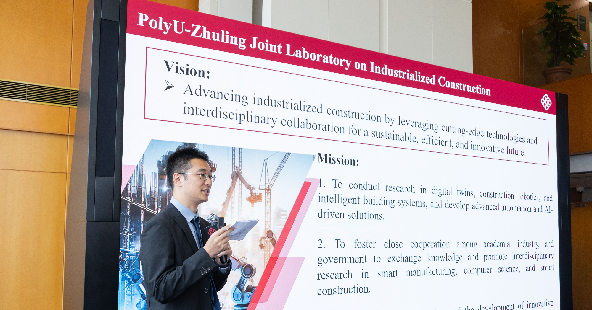 image-2000x1050 (11)