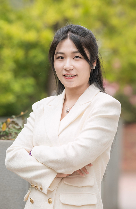 Dr. Yanhuan HUANG