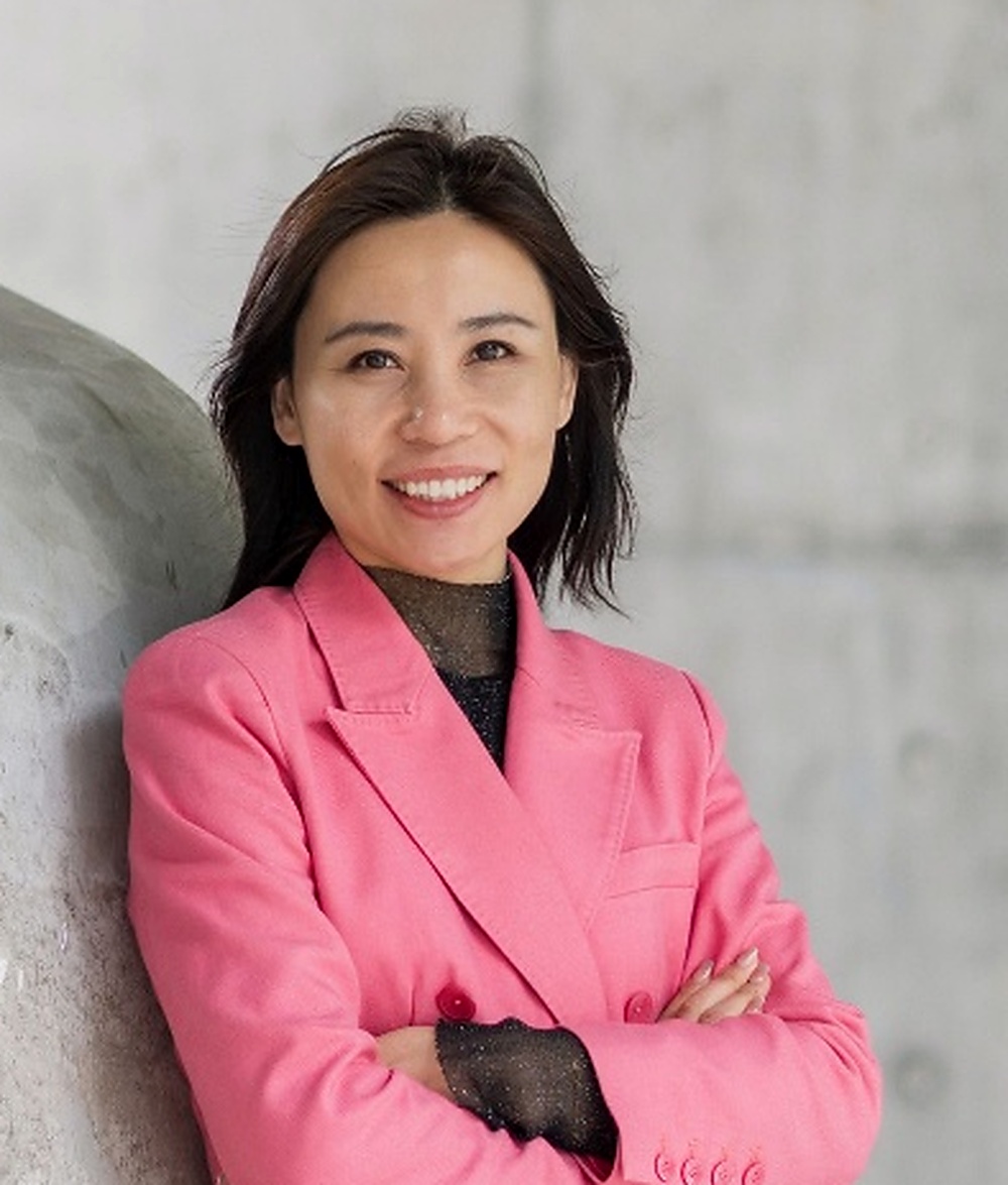 Dr Annie Yan WANG