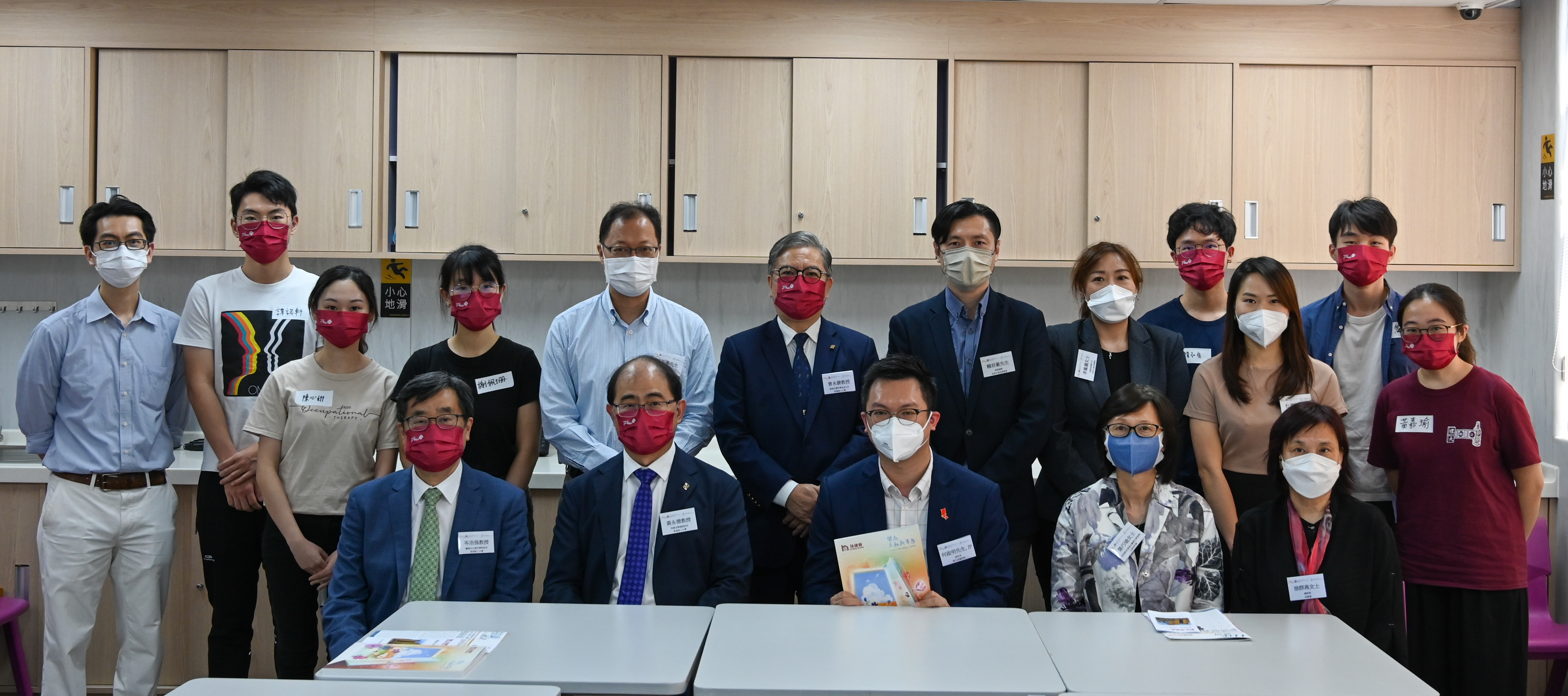 20220412_Visit to RS students serving