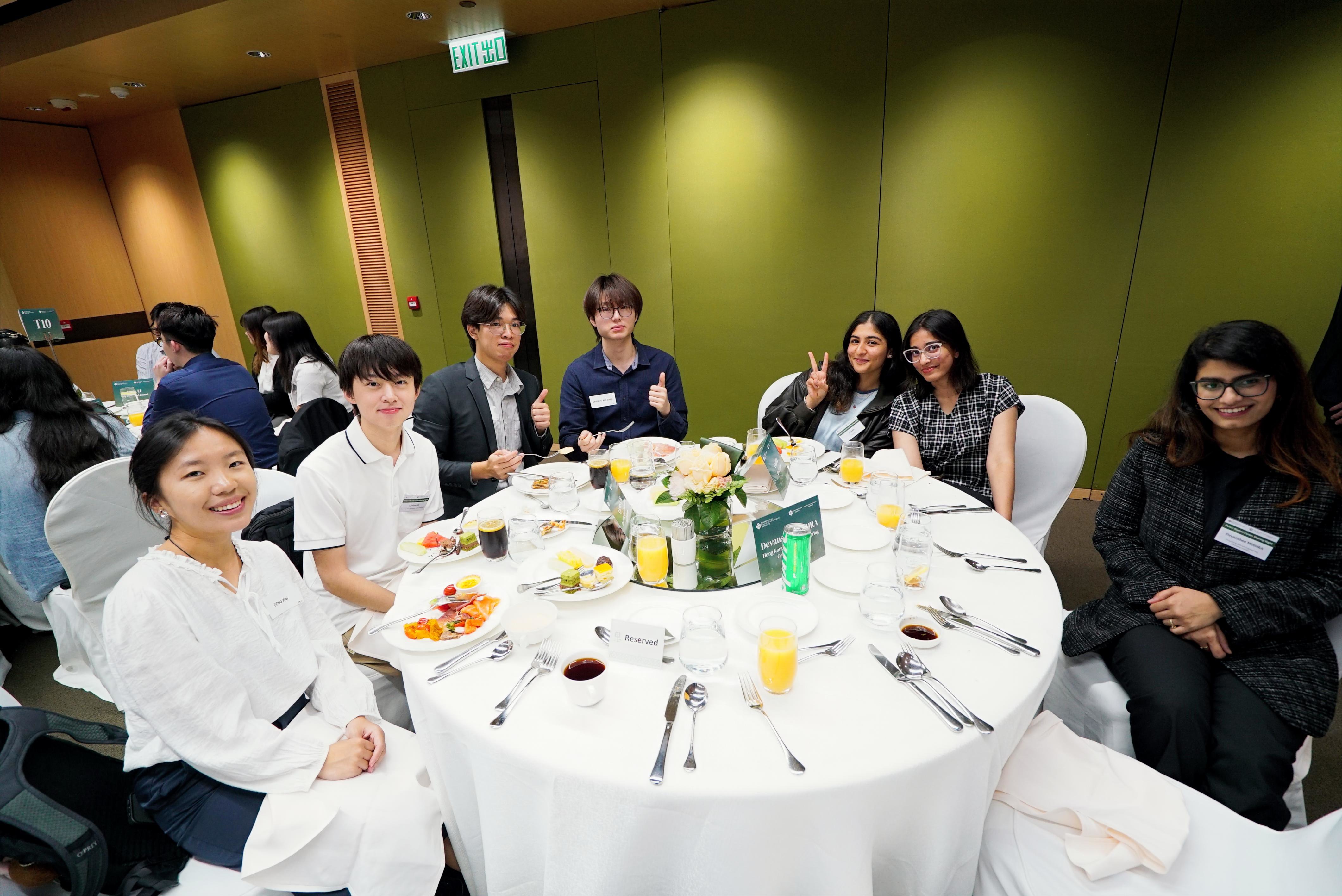 AlumniSharingNight2025_12