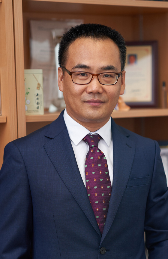 WX-Prof-Xing-Bengang-PolyU-cropped