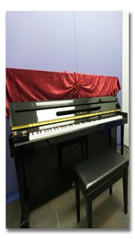 Piano-Room2