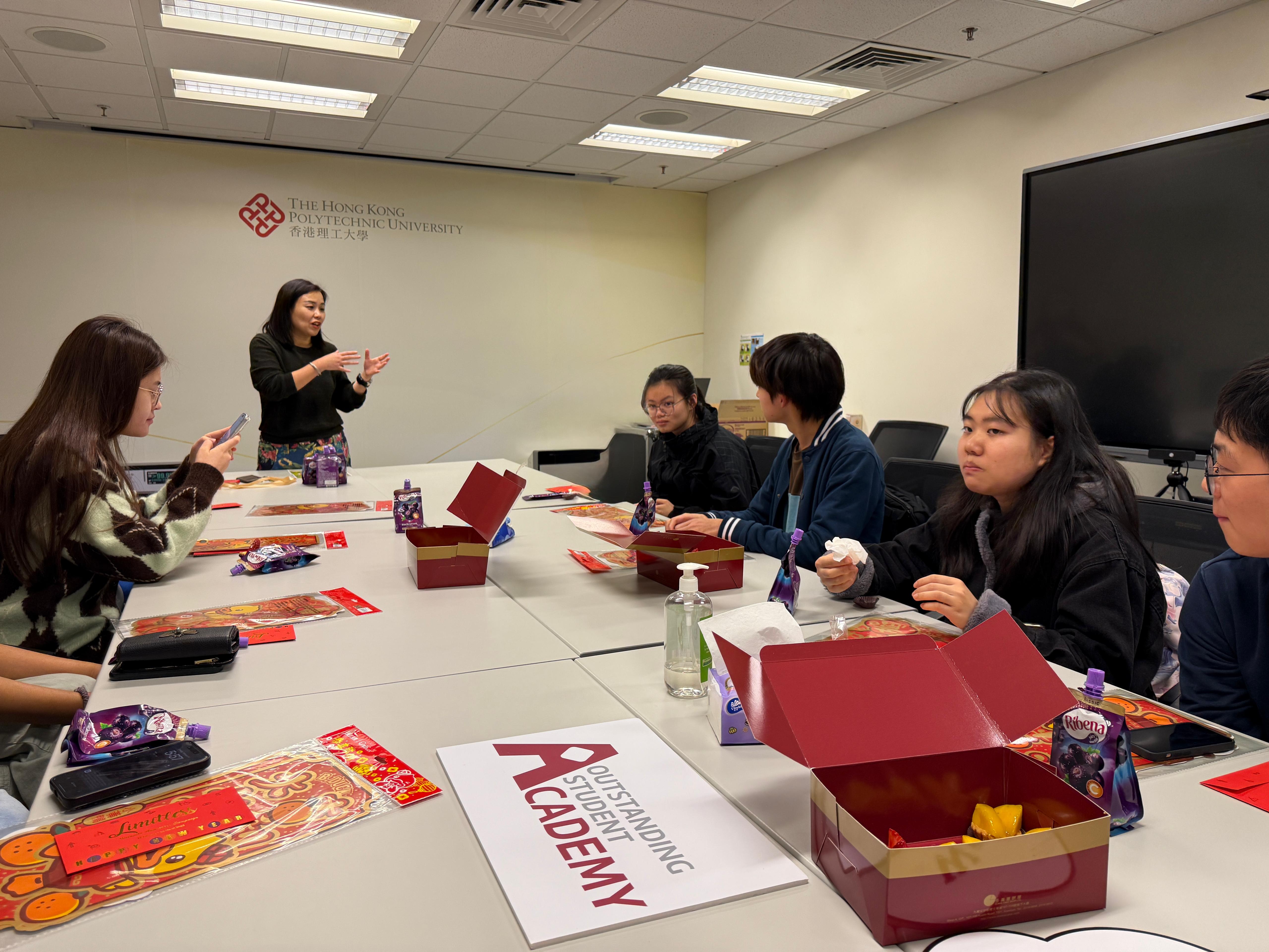 a5124777-ca5f-40a6-83df-d1a2aaa55212