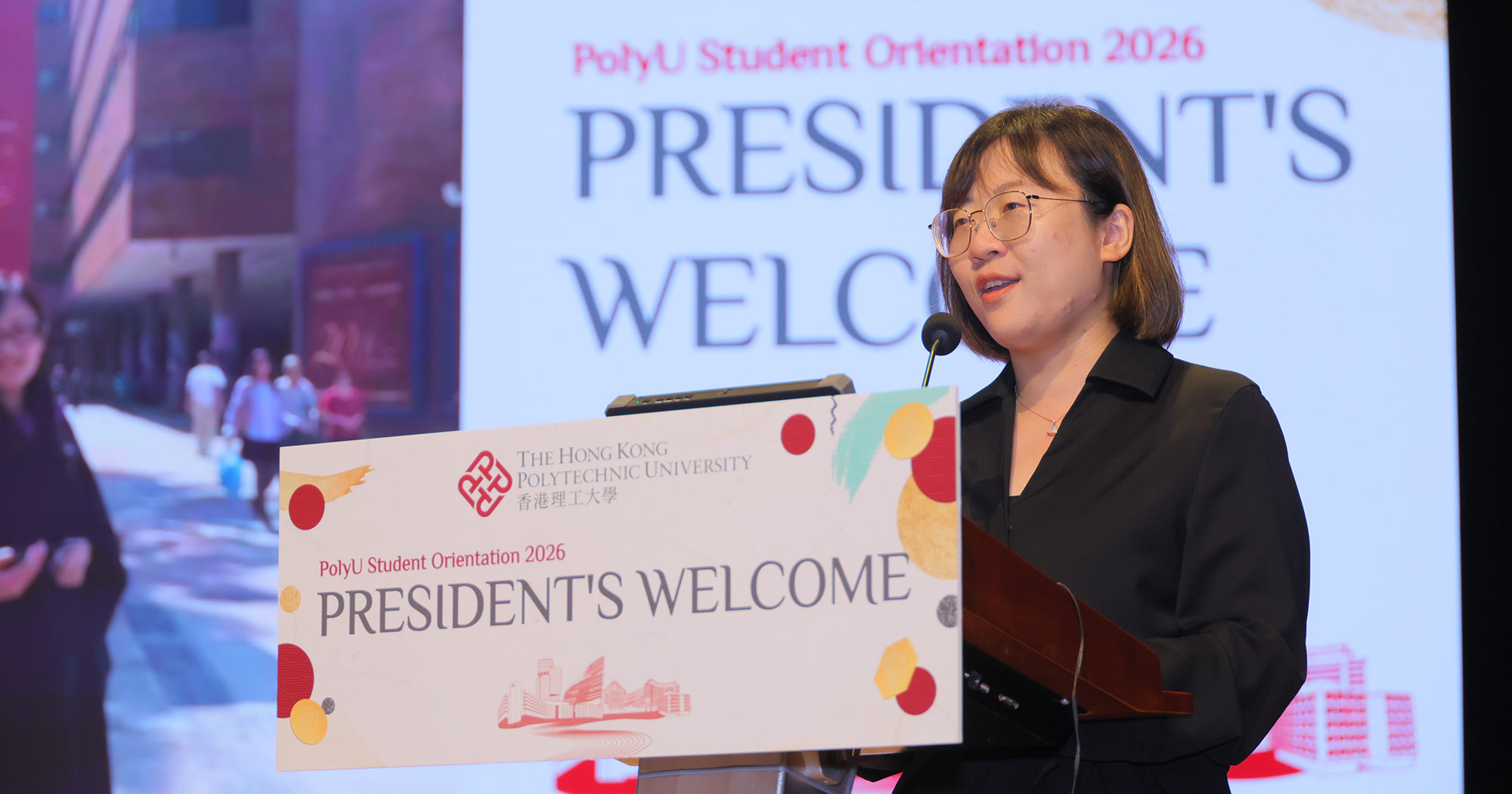 Ms Chen Rui, PolyU alumna and Founder cum Chief Executive Officer of BOTINKIT, shared her entrepreneurial journey and career development, encouraging freshmen to pursue their aspirations courageously.