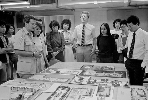 img_abtPolyuSD_history1980_03