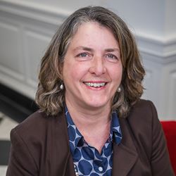Dr Nancy M. Wells
