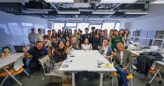 Smart-Service-Design-for-EdTech_000_1800x1200