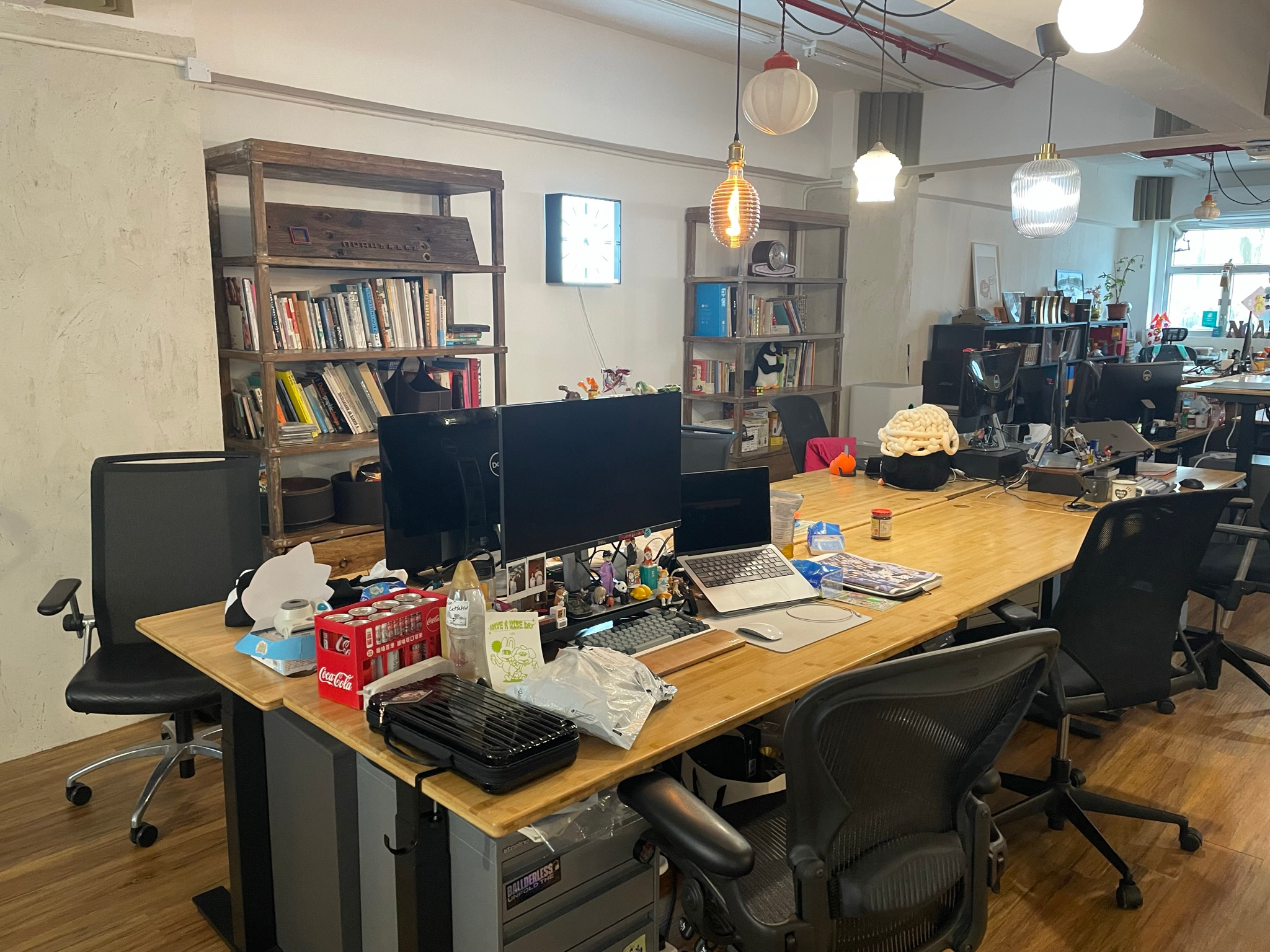 8BDDDDE1-F384-486F-A007-BBD4273ED145_1_102_o