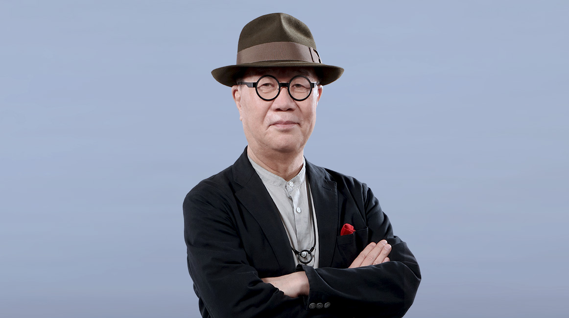 Professor Lee