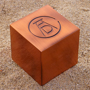 IDL-3-7-adc_bronze_cube