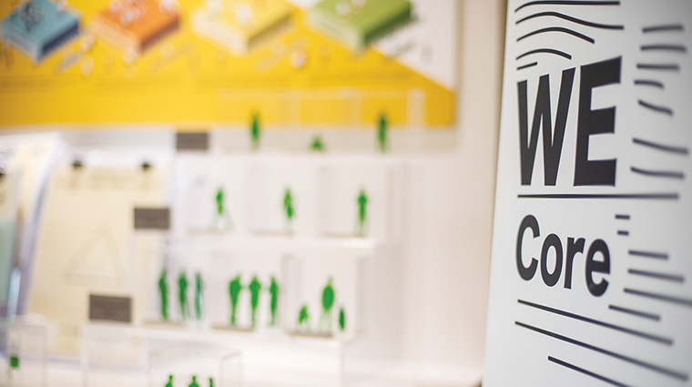 thumb_studShowcase_7_SDS02