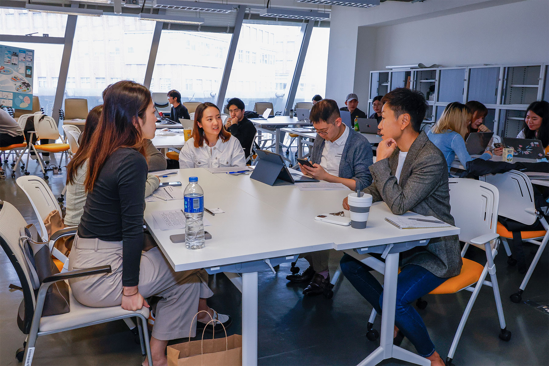 Smart-Service-Design-for-EdTech_004_1800x1200