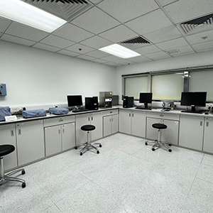 QT804 Instrumentation Lab 300x300