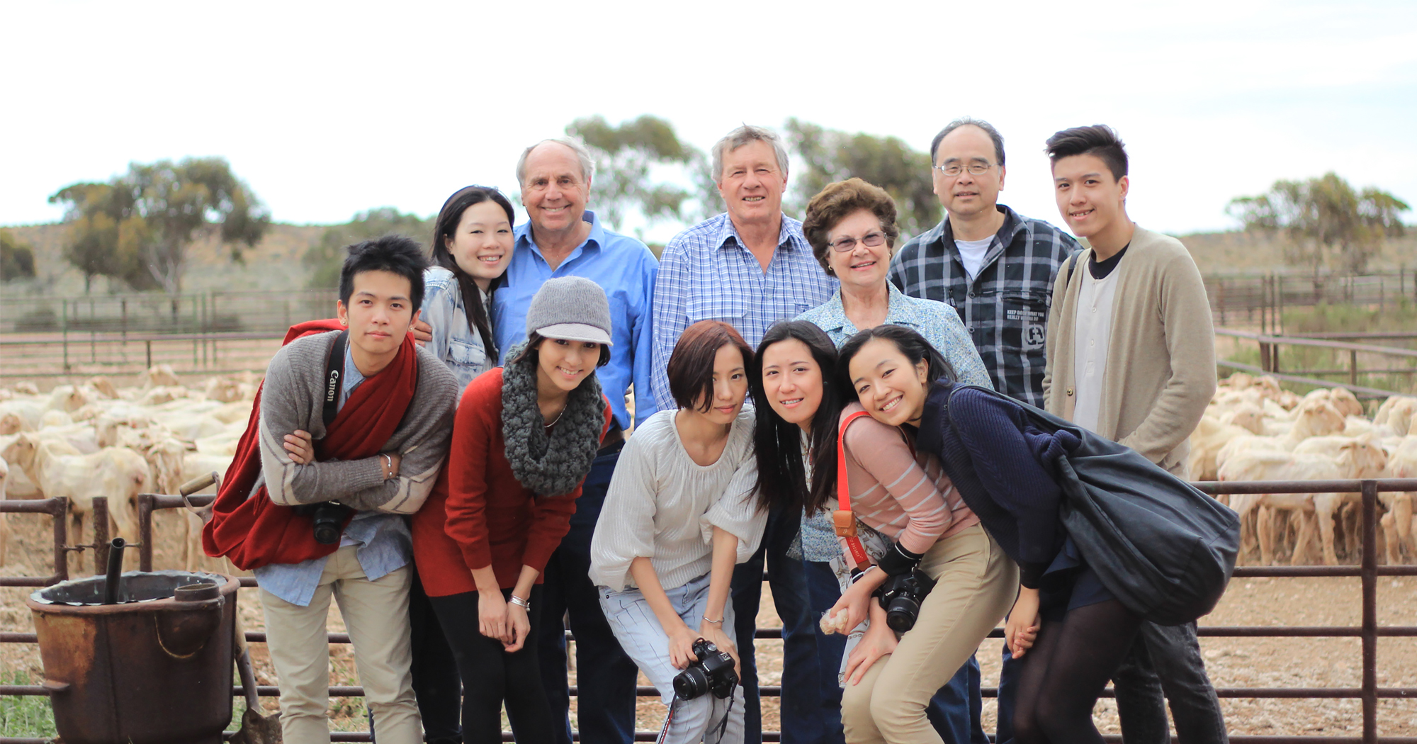 04_visiting wool farm_2000X1050px