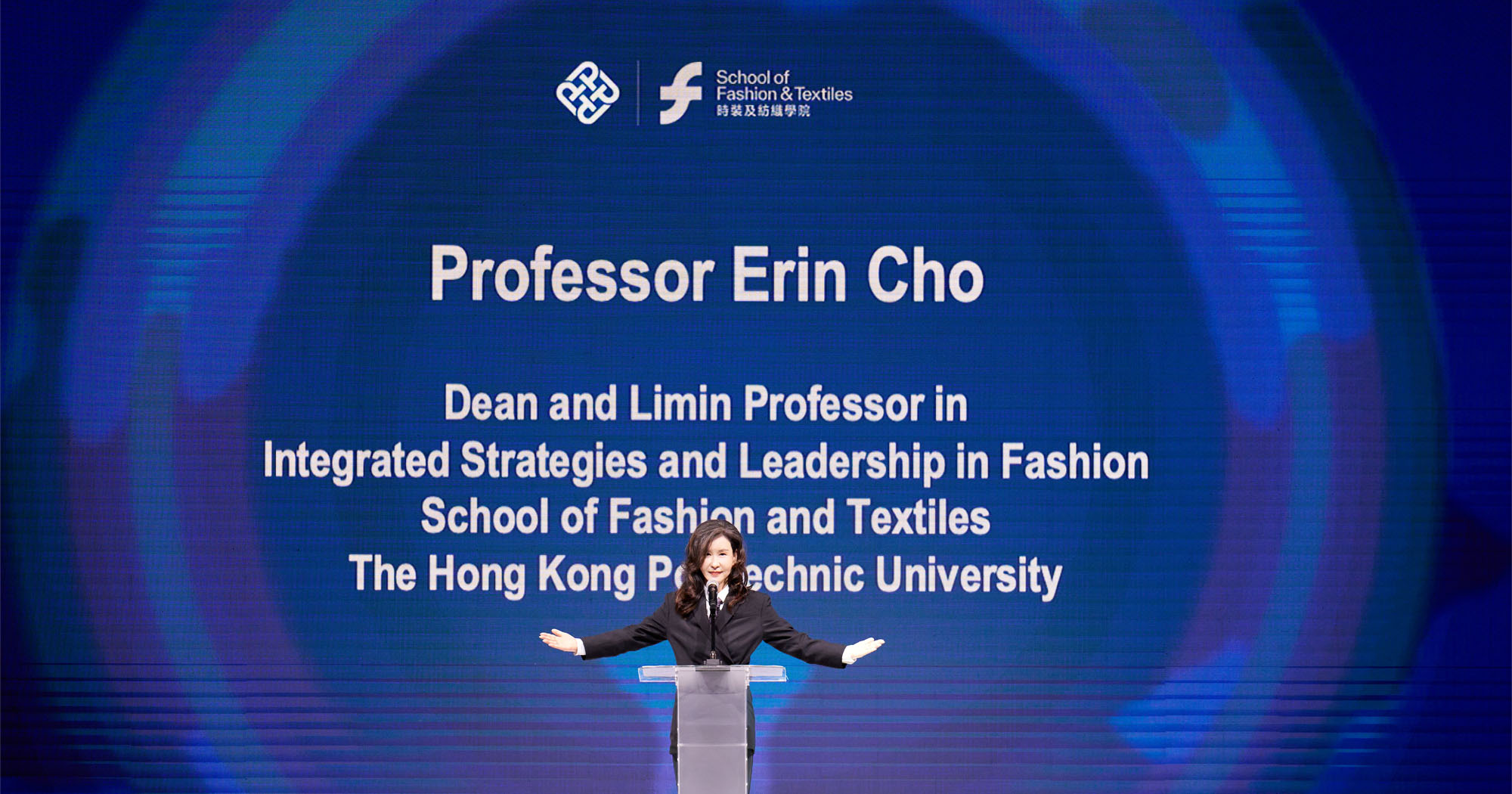 Prof. Erin Cho said that this year’s Show fully reflected the students’ passion for fashion design, their resilience, and their commitment to professionalism and excellence, and she expressed confidence that these emerging designers would continue to shine on both the local and international stage, and make contributions to the development of the fashion industry.