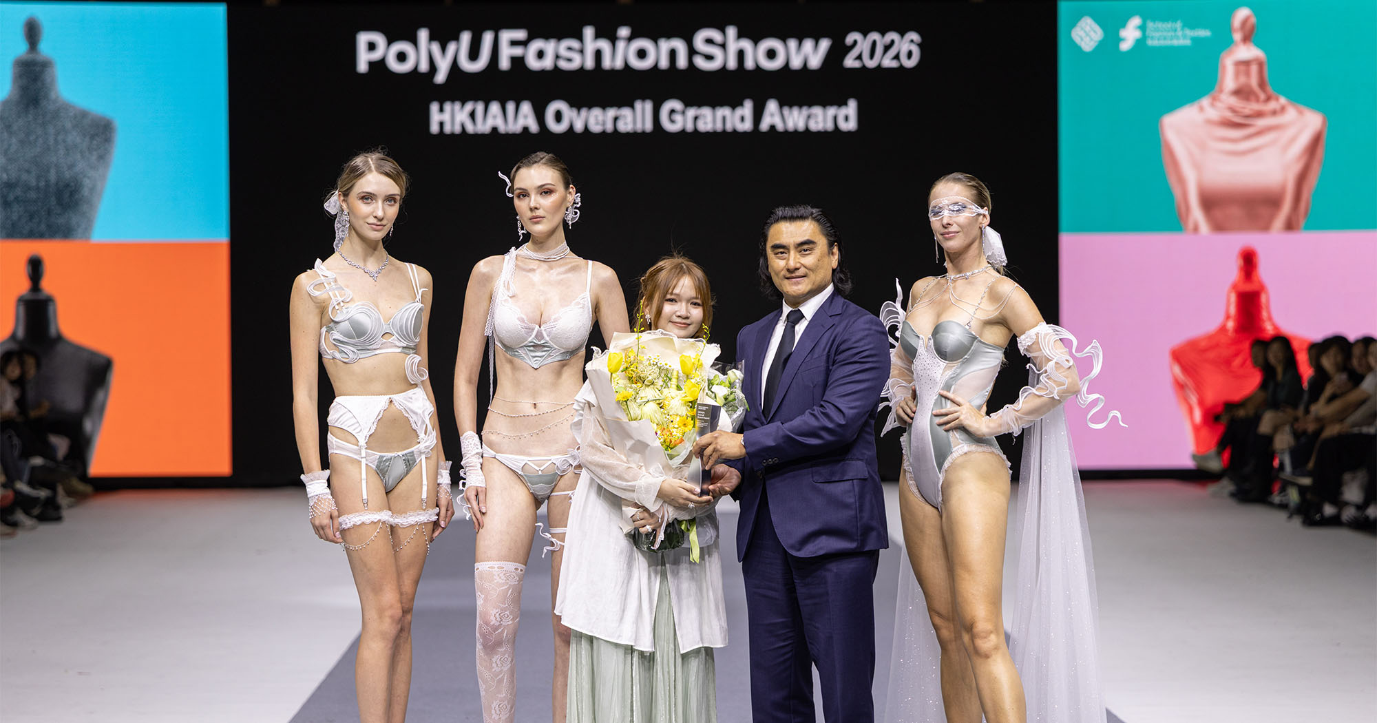 The HKIAIA Overall Grand Award was won by Cheng Sin-kei, Fion (centre) for the collection themed “Unraveled soul”.