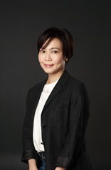 Ms Jackie Leung