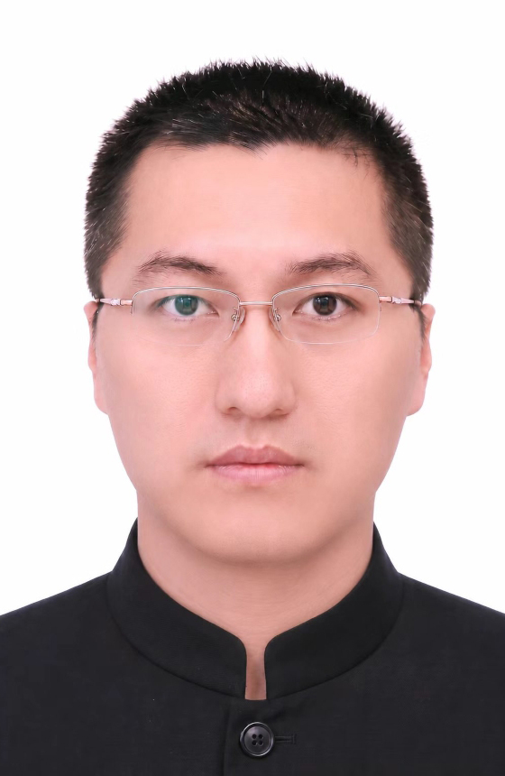 Dr Yun Haoran
