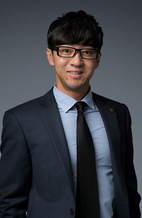 Prof. Vincent Tung