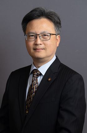 Prof. Norman Au