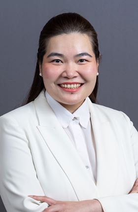 Ms Tak Kanchanawat