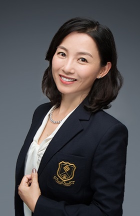 Dr Pearl Lin