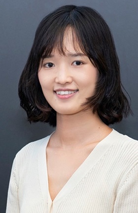 Dr Yoo Hee Hwang