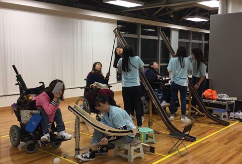 Students-assisted-the-Boccia-Athletes-during-Training-and-Game-Times