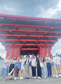 huadongHospitalAffiliatedToFudanUniversity_left