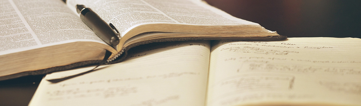handbooks-and-policies-img