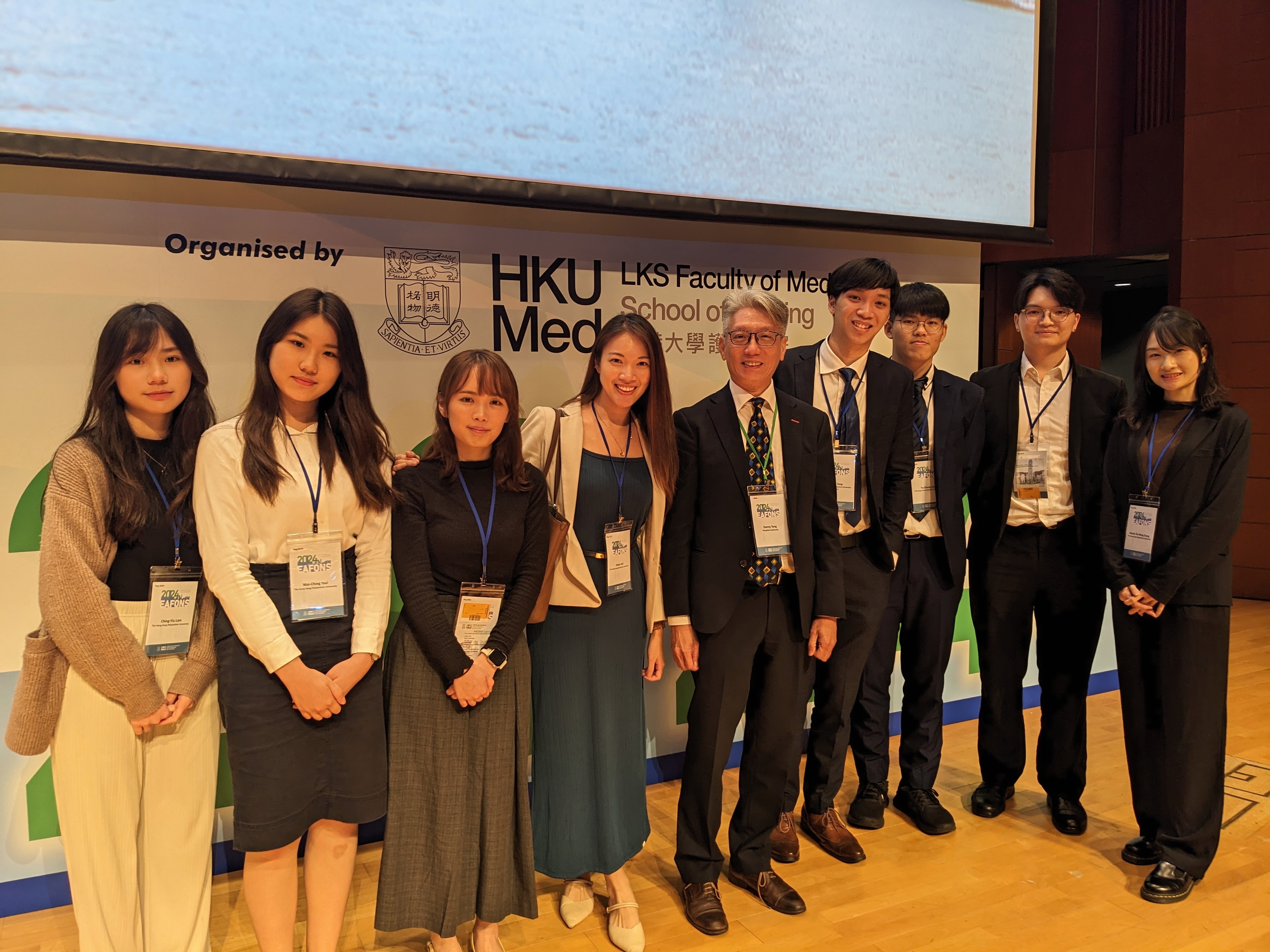 GalleryEAFONSStudents meet with Dr Danny Tong CNO Hospital Authority